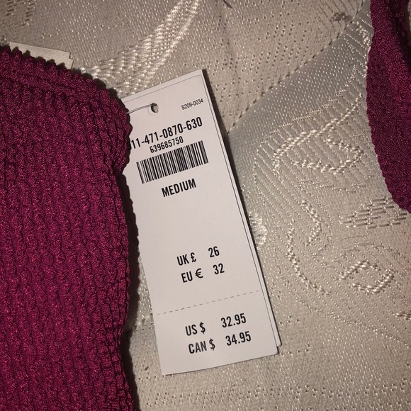 Hollister tie crop tank w/ cheeky underwear bikini - Picture 4 of 5